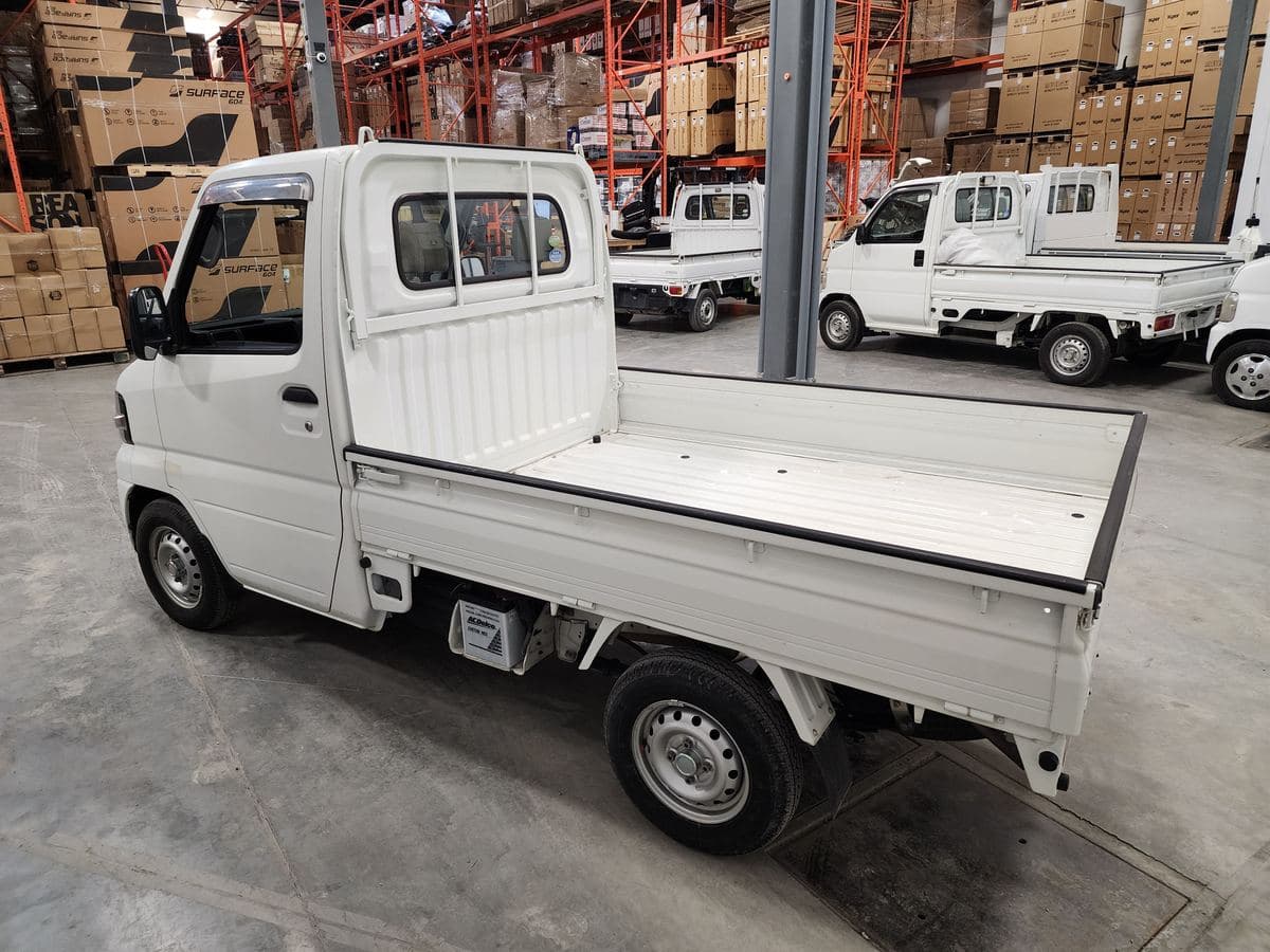 2008 Mitsubishi Minicab 4WD 5-Speed Manual — Low KMs thumbnail 3