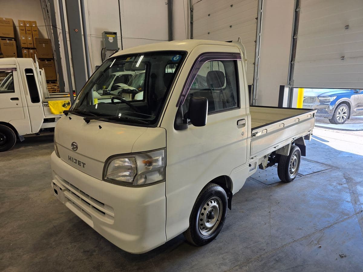2008 Daihatsu Hijet AWD Automatic — 47,000 KMs thumbnail 2