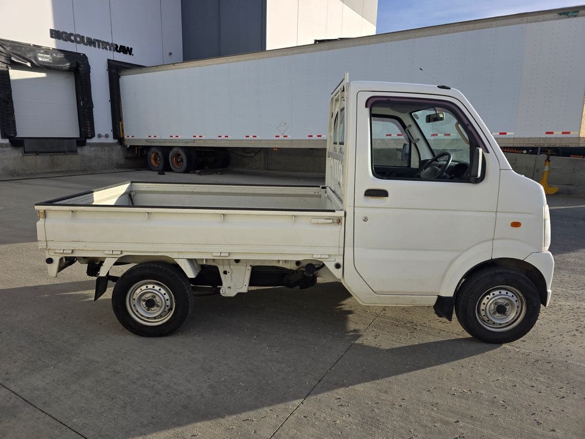 2006 Suzuki Carry (DA63T) 4WD Farming Edition — 13,310 KMs thumbnail 3