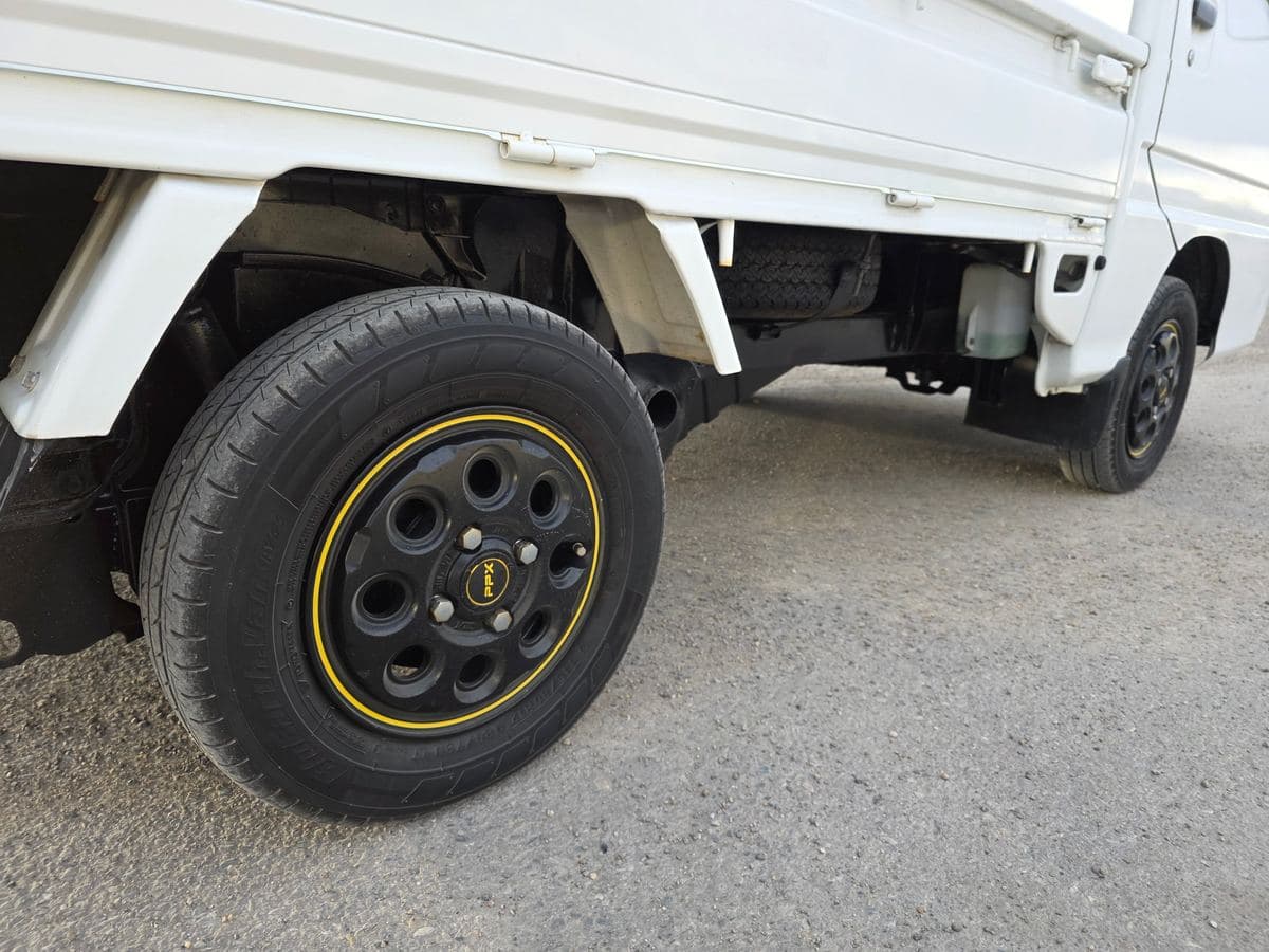 2005 Subaru Sambar Supercharged 4WD 5-Speed Manual — Super Rare thumbnail 18