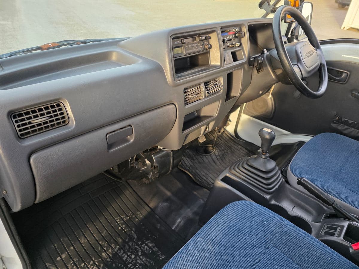 2005 Subaru Sambar Supercharged 4WD 5-Speed Manual — Super Rare thumbnail 21