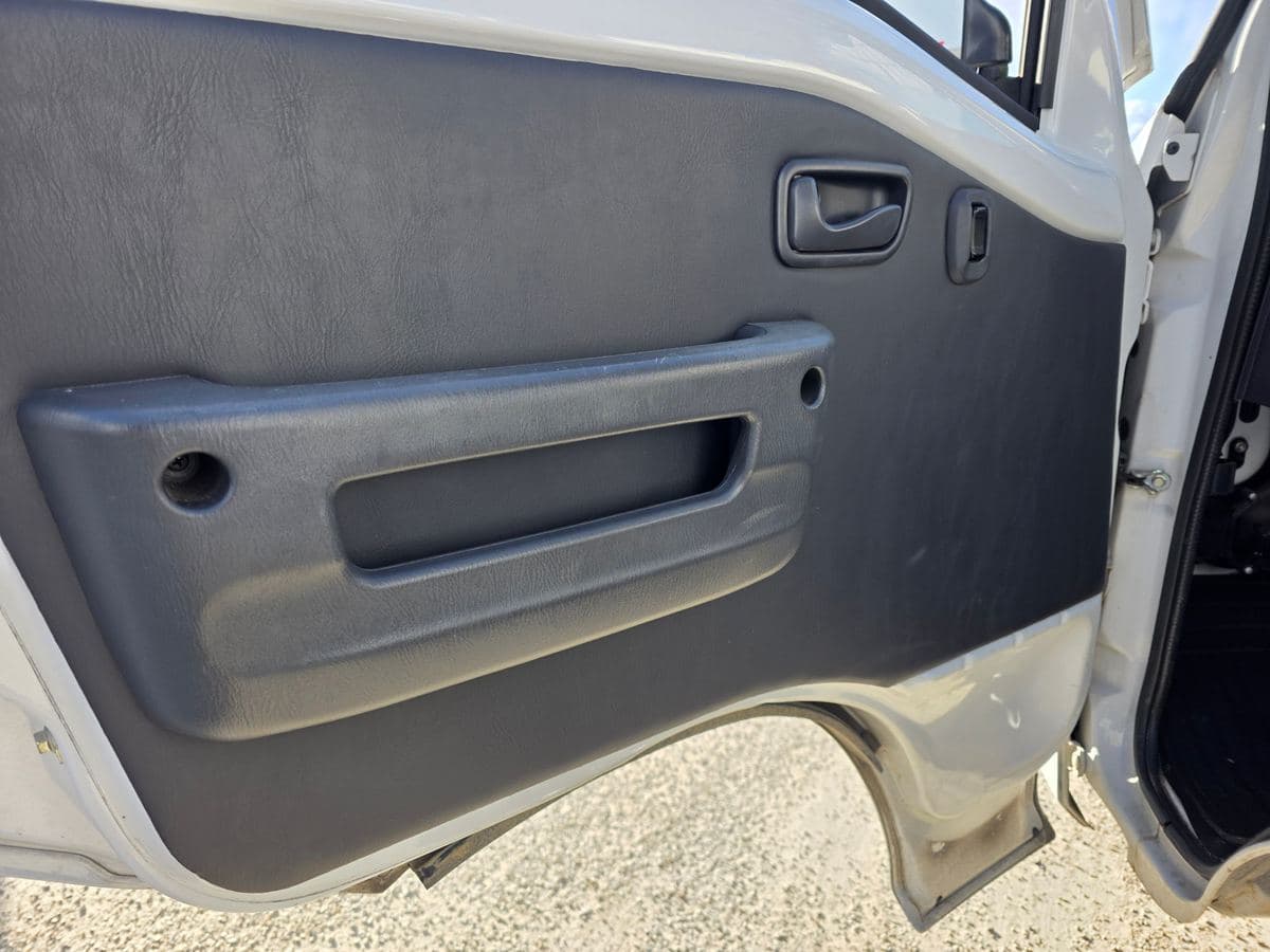 2010 Subaru Sambar 4WD Automatic thumbnail 14