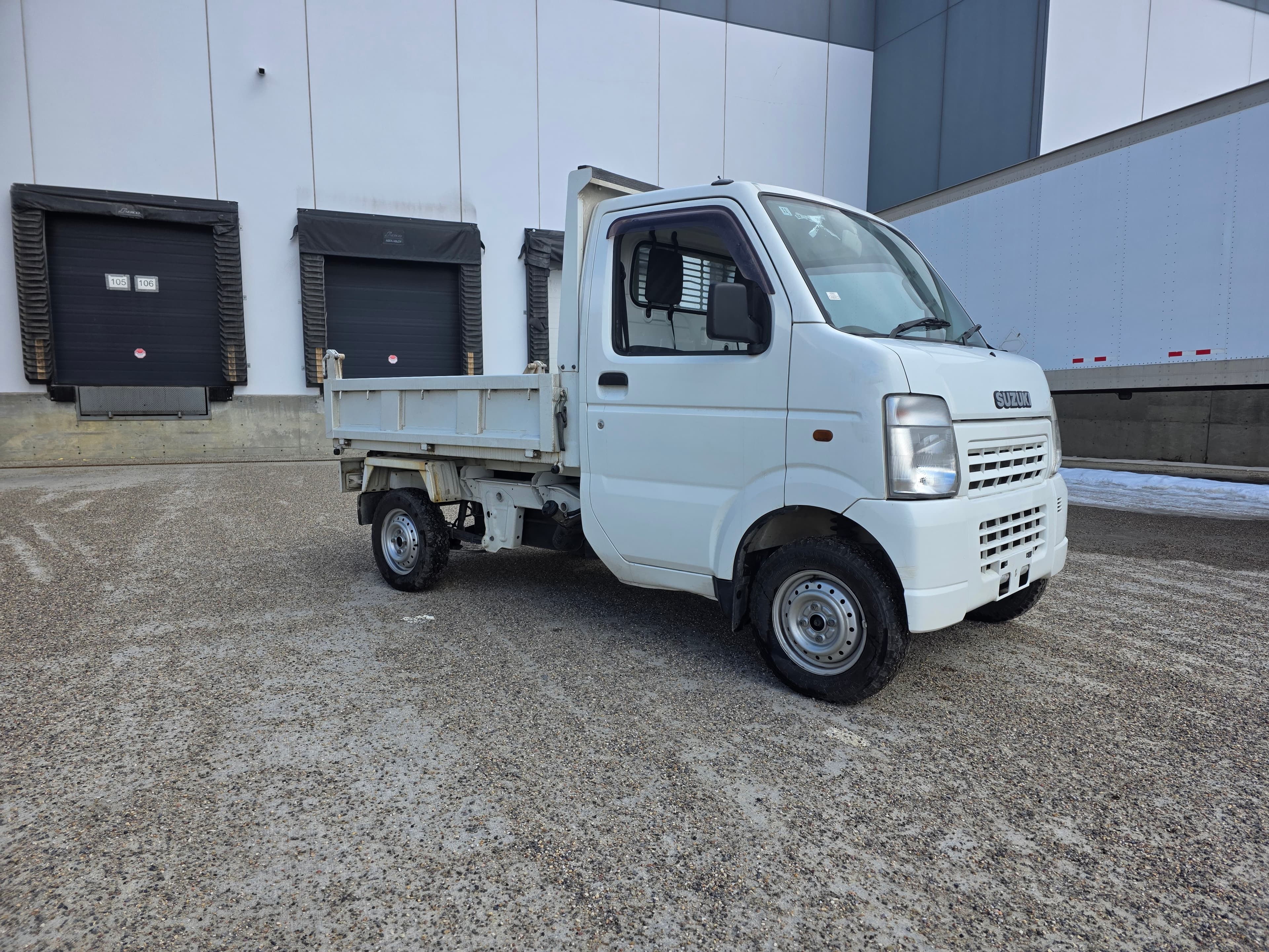 2005 Suzuki Carry Dump 4WD 5-Speed Manual — view 2