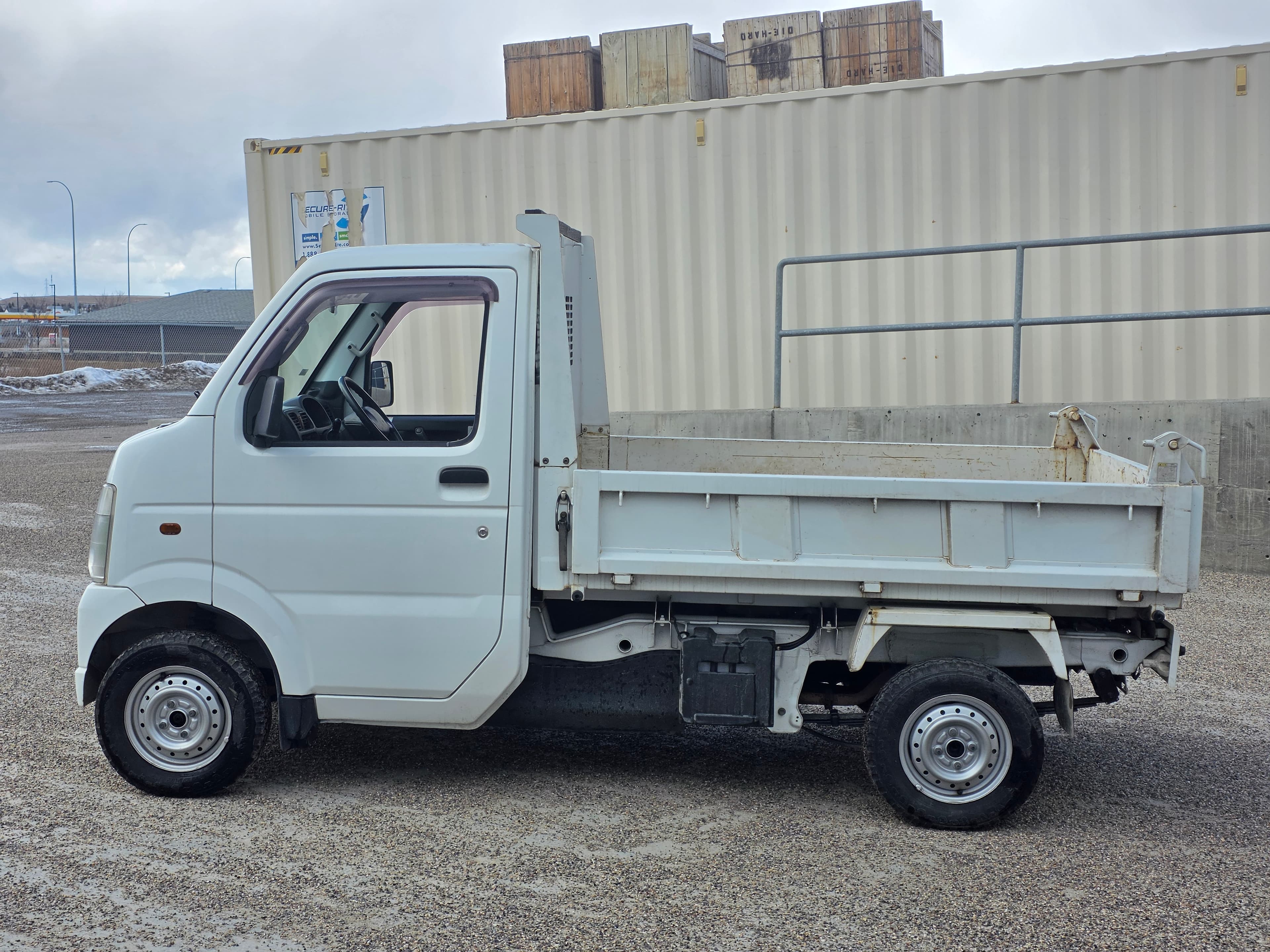 2005 Suzuki Carry Dump 4WD 5-Speed Manual — view 7