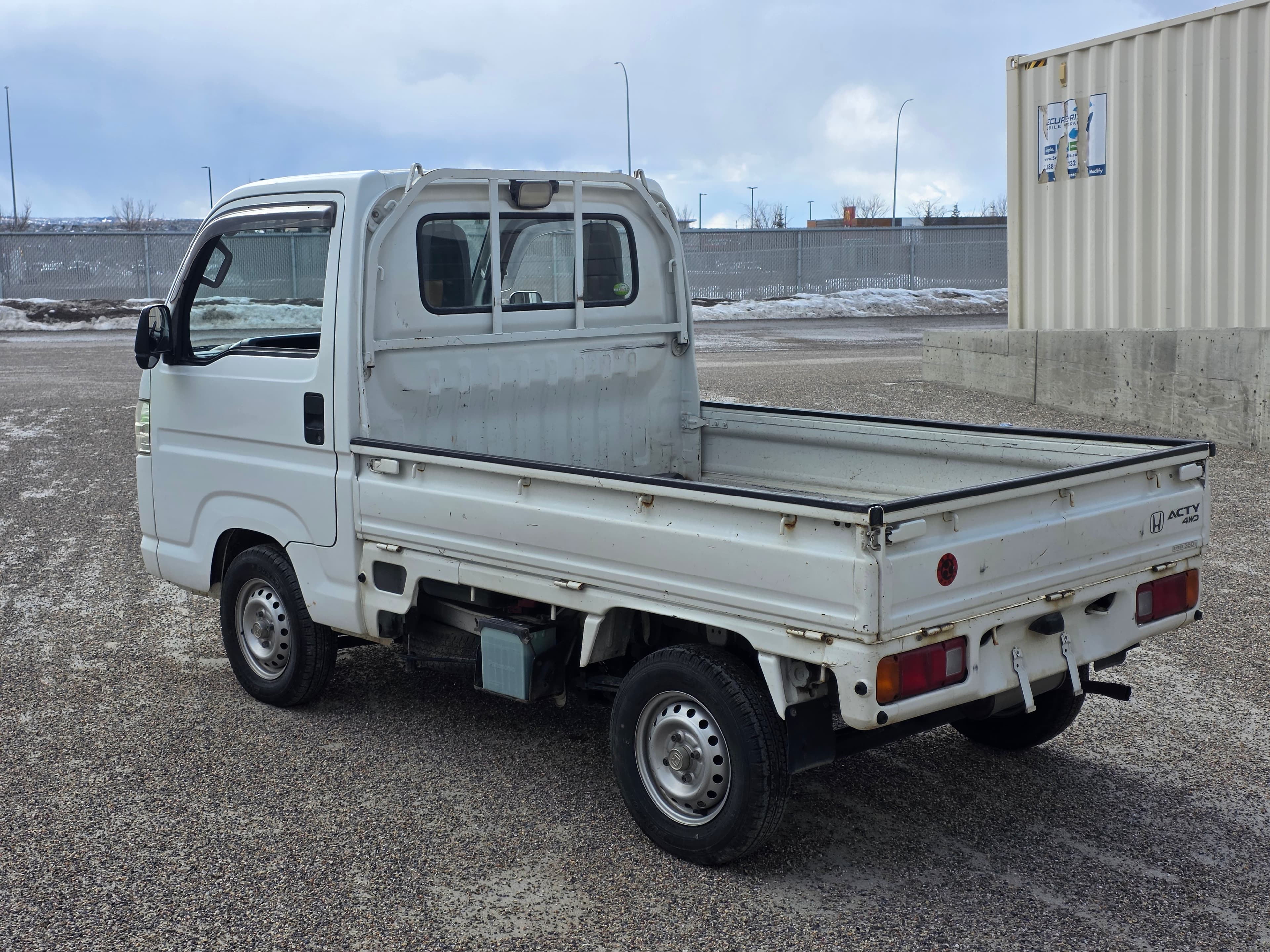 2010 Honda Acty SDX 4WD 5-Speed Manual — view 4