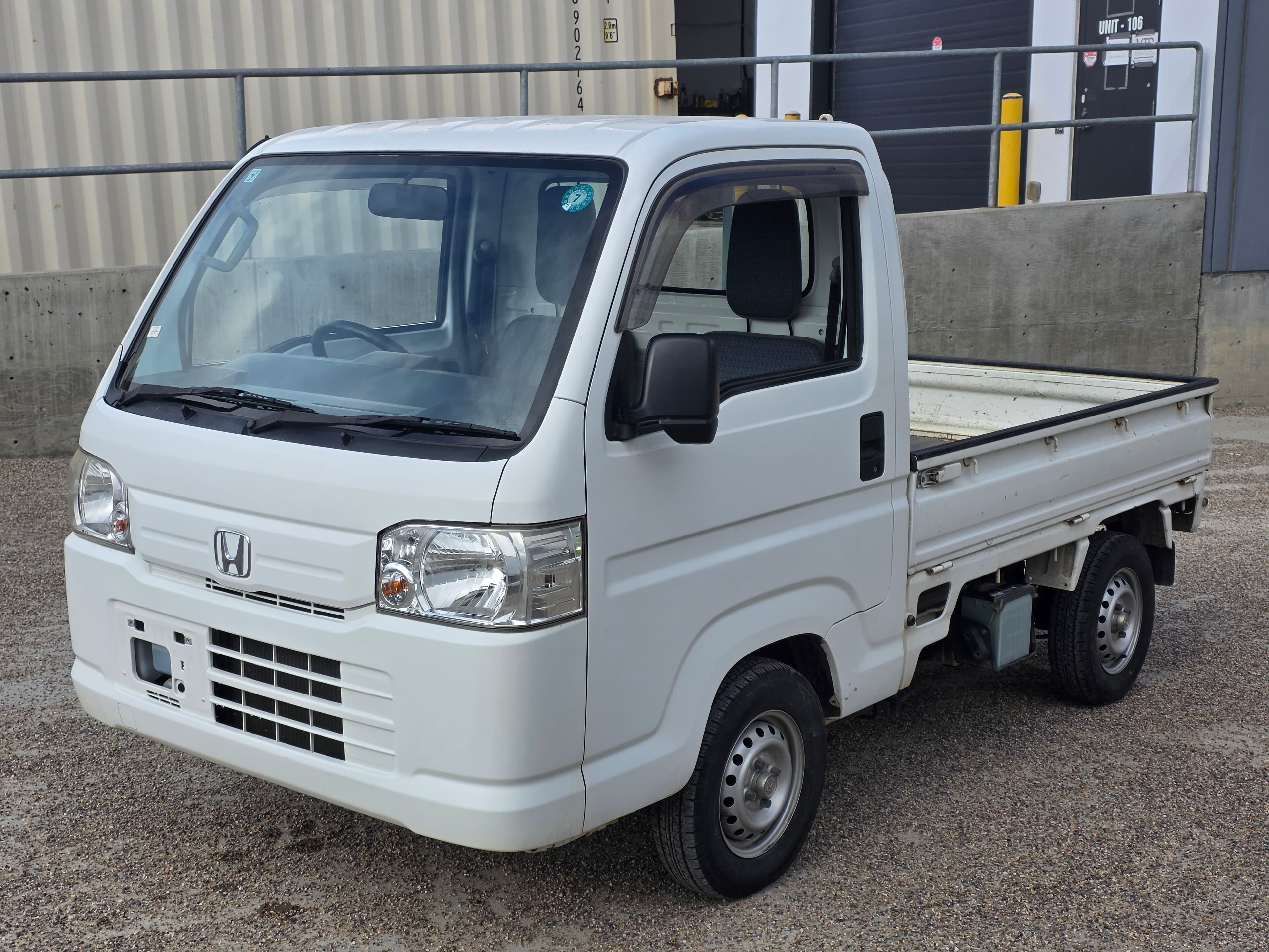 2010 Honda Acty SDX 4WD 5-Speed Manual — view 6