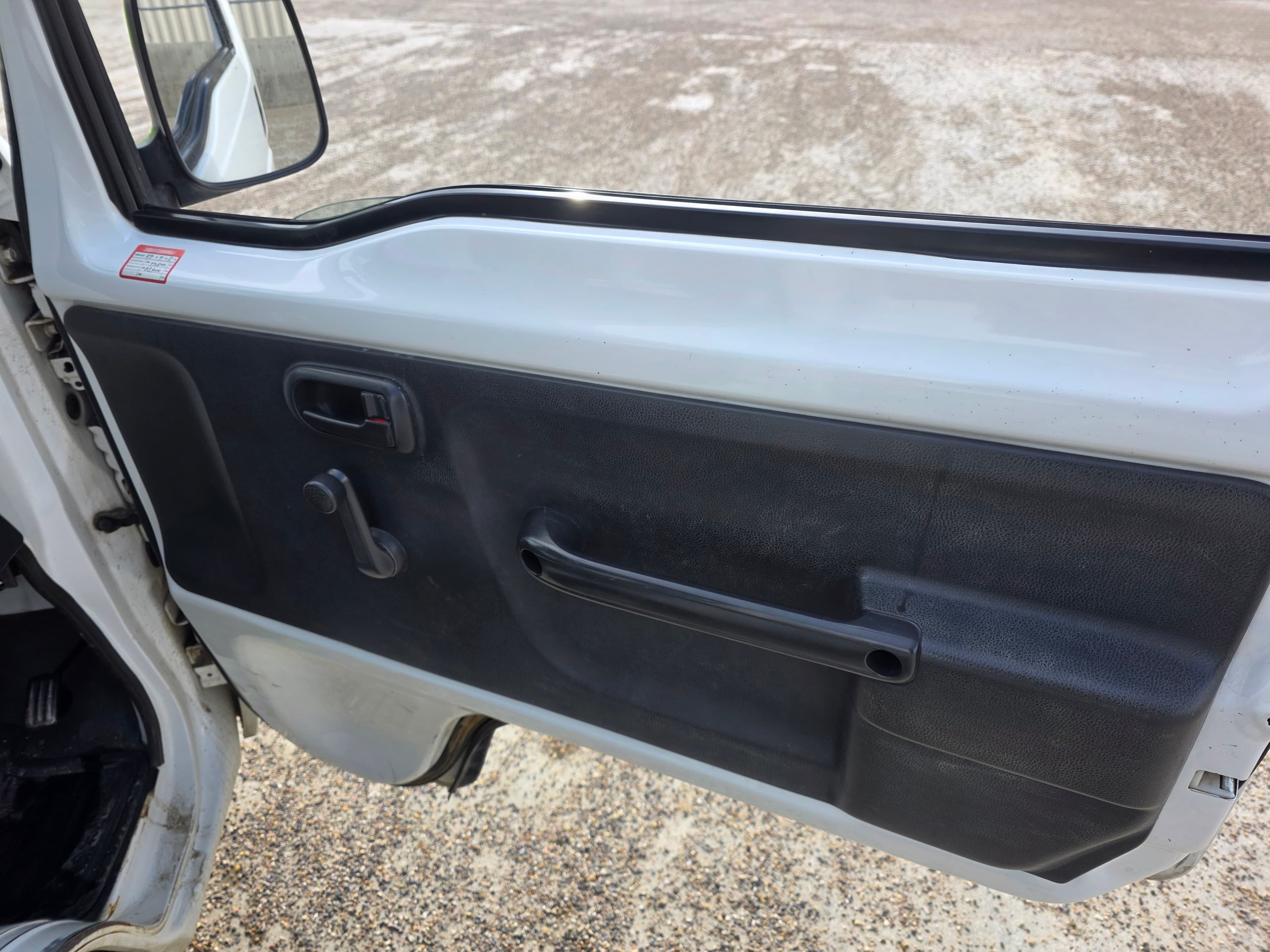 2010 Honda Acty SDX 4WD 5-Speed Manual — view 12