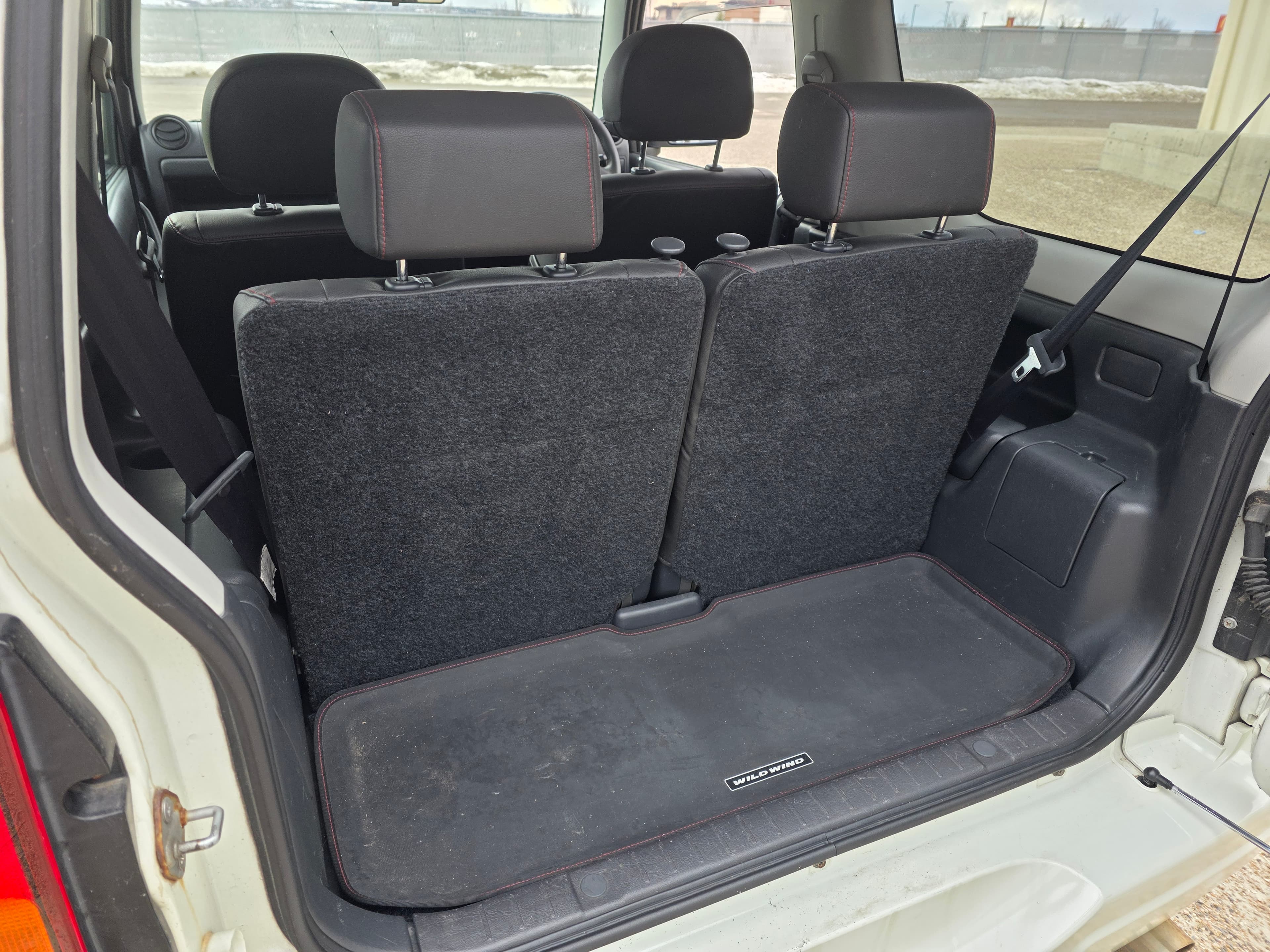 2009 Suzuki Jimny Wild Wind 4WD Automatic — view 10