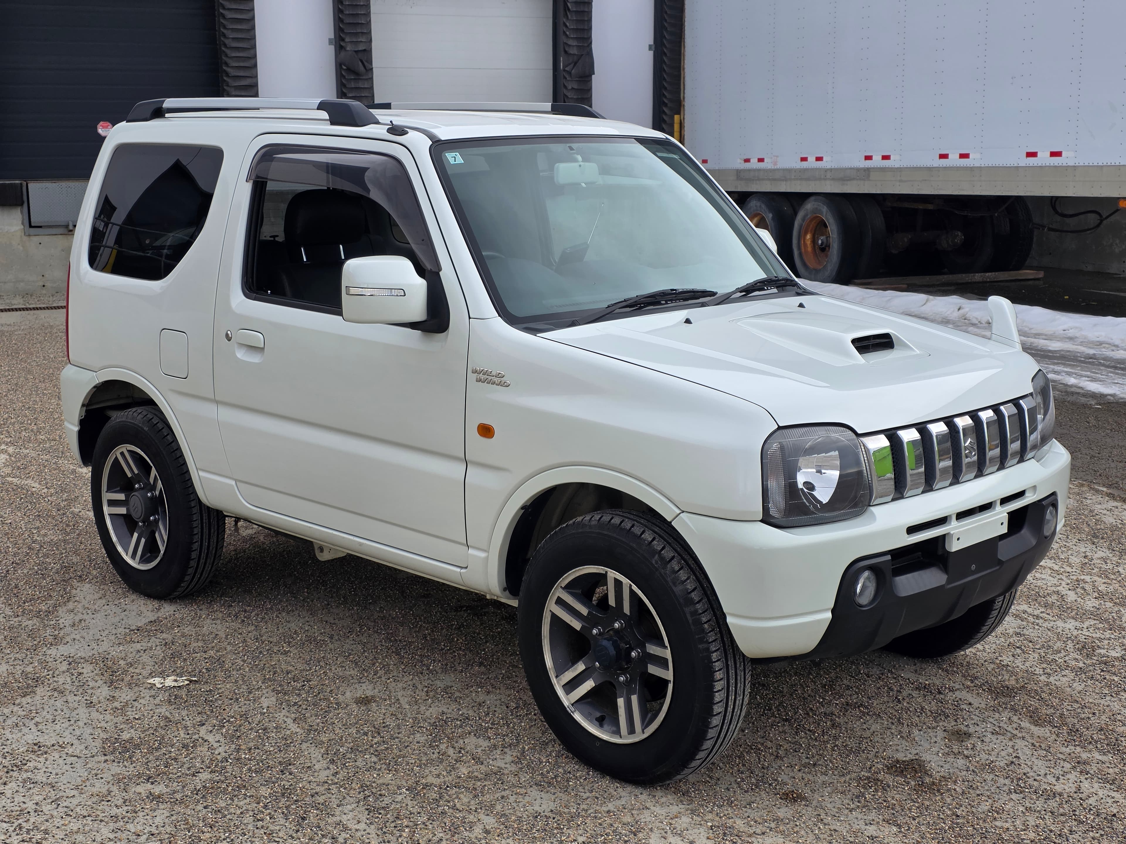 2009 Suzuki Jimny Wild Wind 4WD Automatic kei truck for sale Calgary — photo 1 of 24