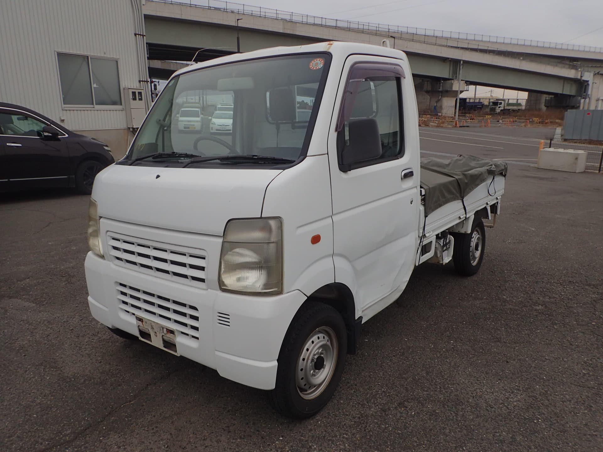 2005 Suzuki Carry Truck Flatbed 4WD 5-Speed Manual with DIFF LOCK — kei truck for sale in Calgary