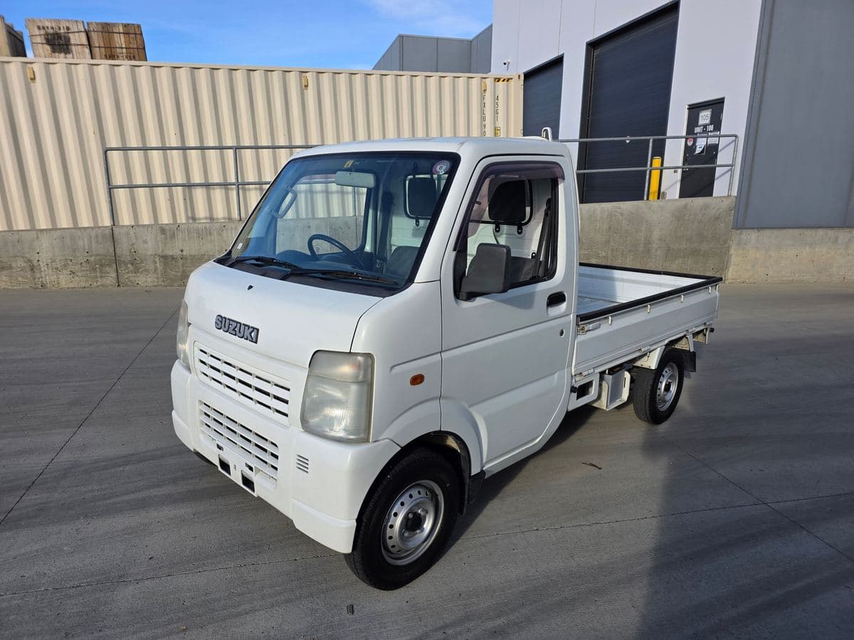 2009 Suzuki Carry (DA63T) 4WD Automatic — photo 1 of 18