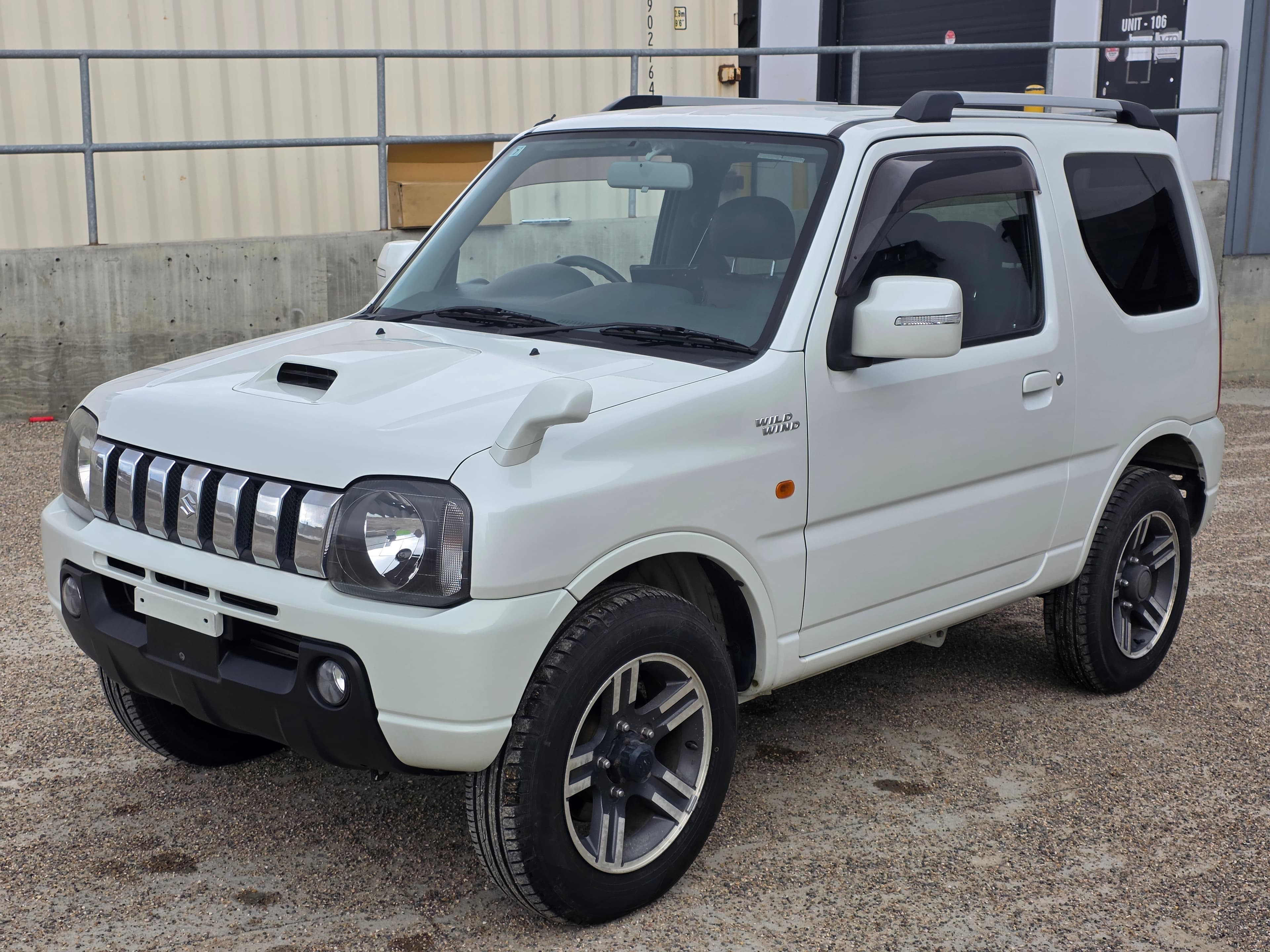 2009 Suzuki Jimny Wild Wind 4WD Automatic kei truck for sale Calgary — photo 1 of 24