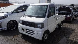 2006 Mitsubishi Minicab Truck Flatbed 4WD 5-Speed Manual under 17,000KMS! — kei truck for sale in Calgary